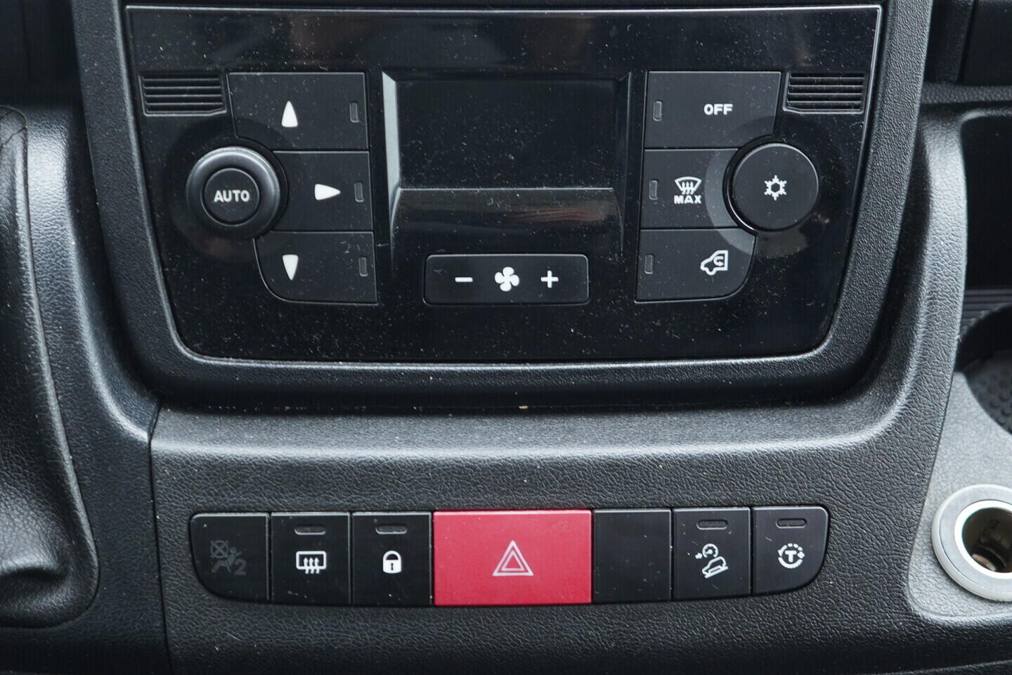 OV190V10512_28.webp_DUCATO  2.3 TDI 110 kW manuál