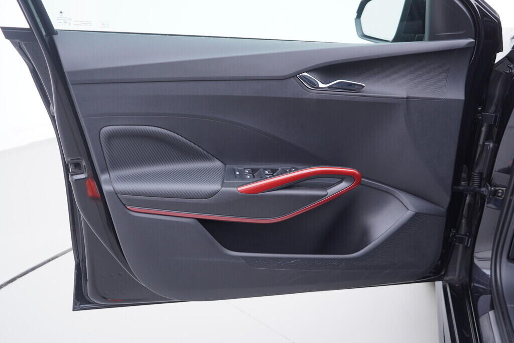 OV190V10513_19.webp_FABIA Monte Carlo 1.0 TSI 85 kW manuál, DPH