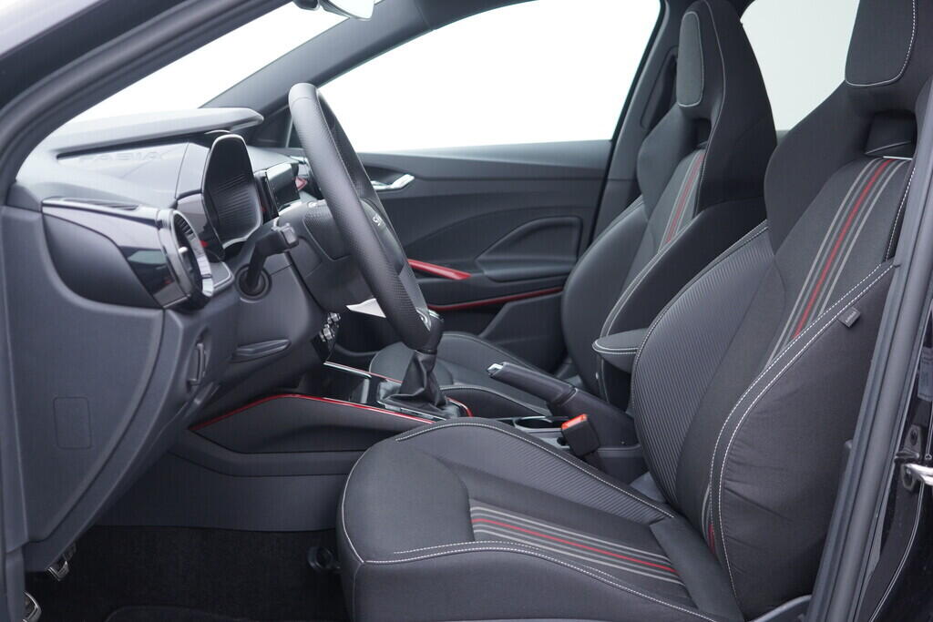 OV190V10513_22.webp_FABIA Monte Carlo 1.0 TSI 85 kW manuál, DPH