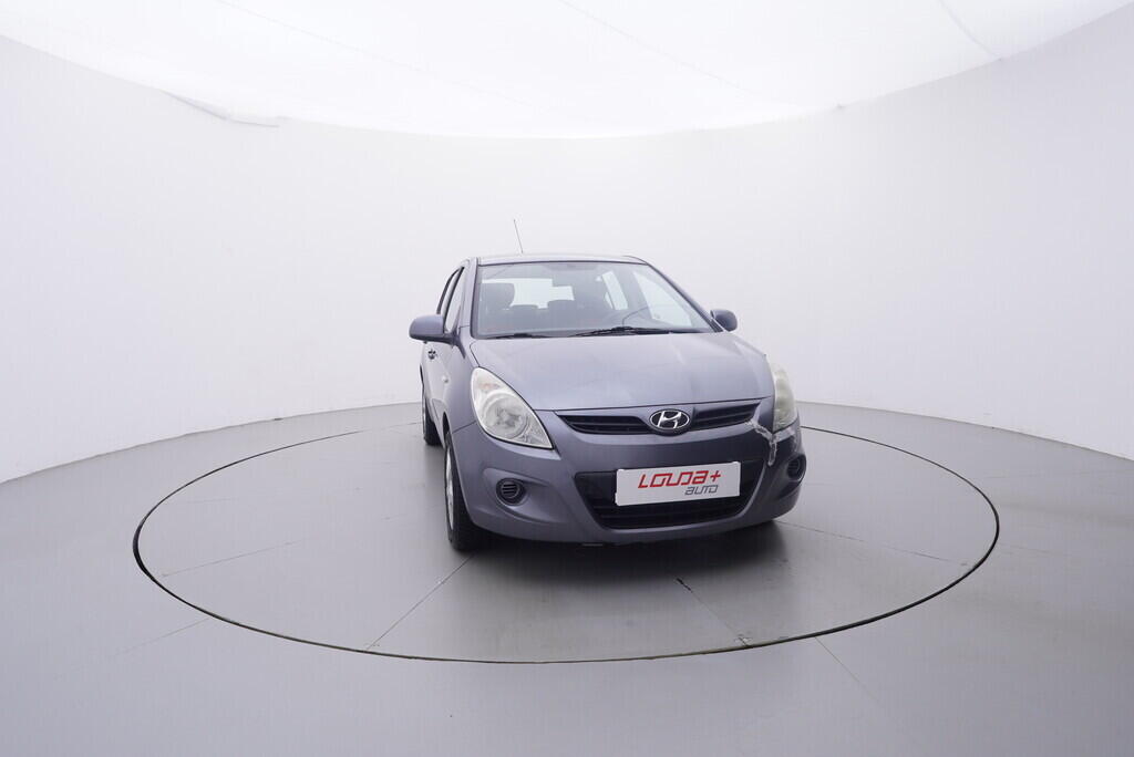 OV190V10514_17.webp_I20 Comforr 1.2 GDi 57 kW manuál