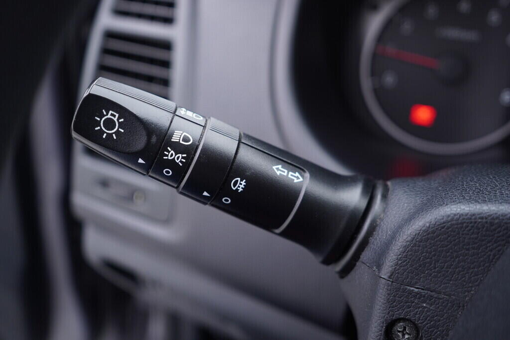 OV190V10514_23.webp_I20 Comforr 1.2 GDi 57 kW manuál