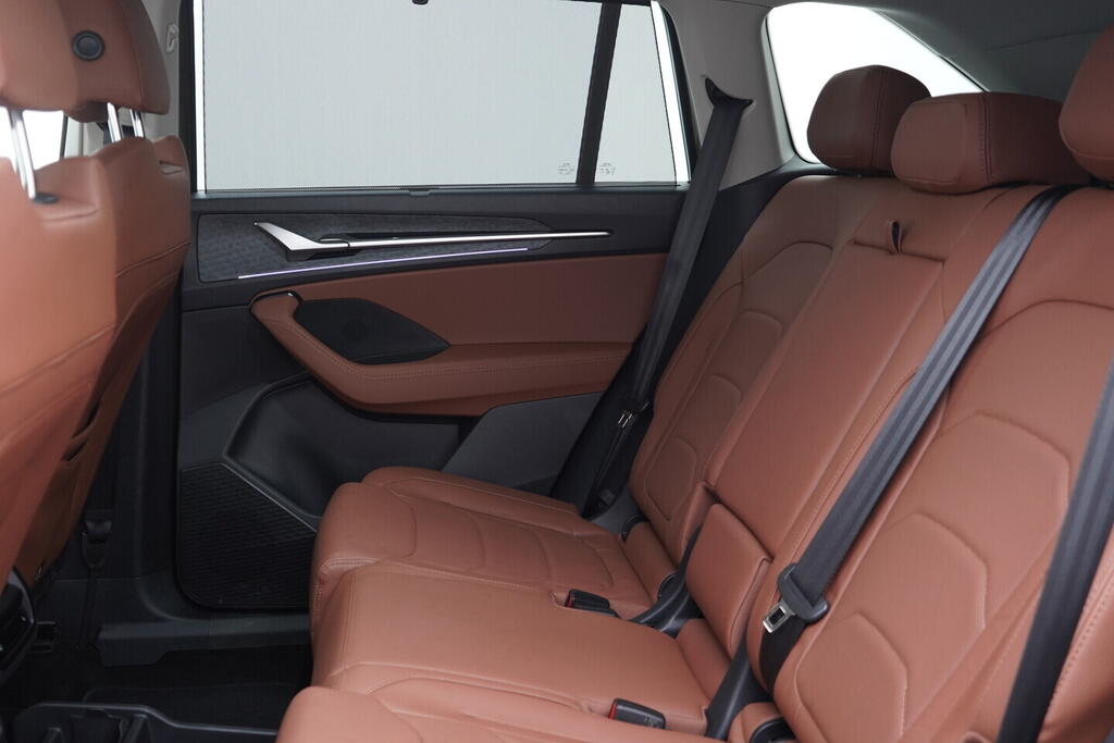 OV190V10516_25.webp_KODIAQ Selection 2.0 TDI 142 kW automat, DPH