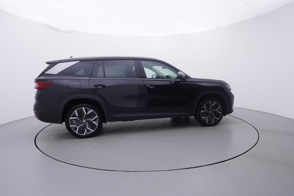 OV190V10517_15.webp_KODIAQ Selection 2.0 TDI 142 kW automat, DPH