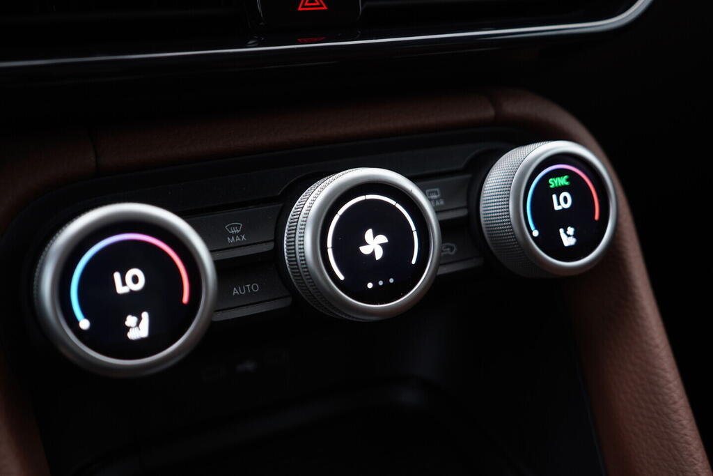 OV190V10517_42.webp_KODIAQ Selection 2.0 TDI 142 kW automat, DPH