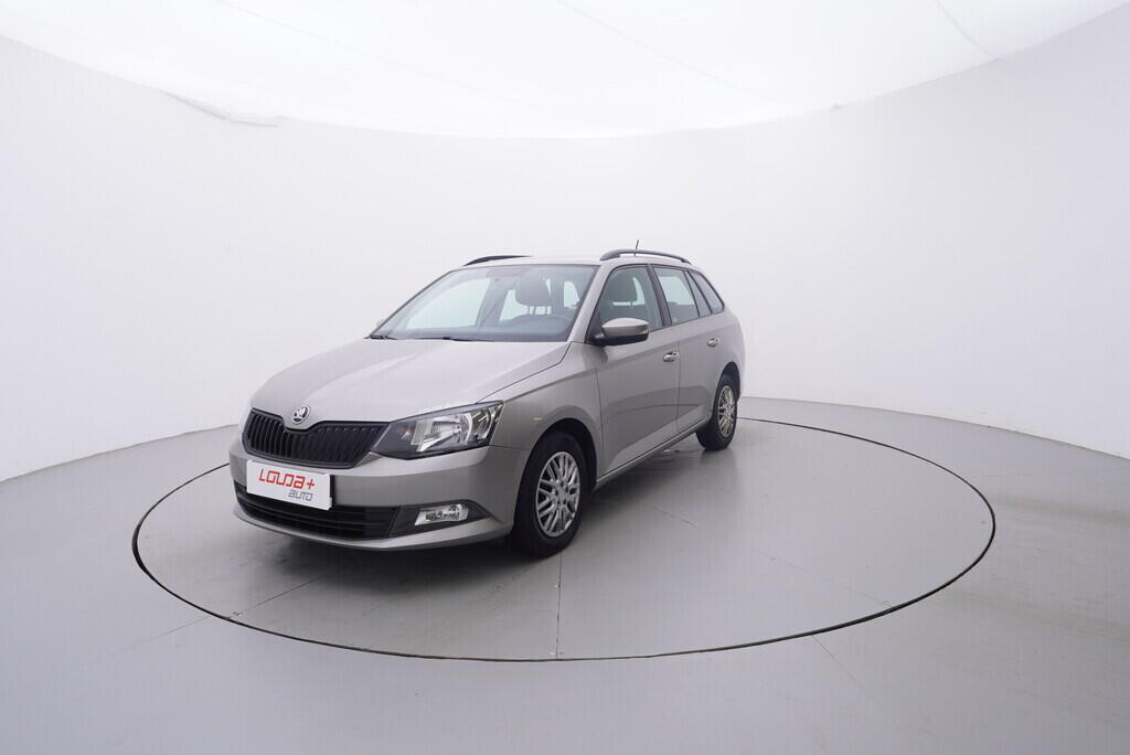 OV190V10518_10.webp_FABIA Ambition 1.2 TSI 66 kW manuál