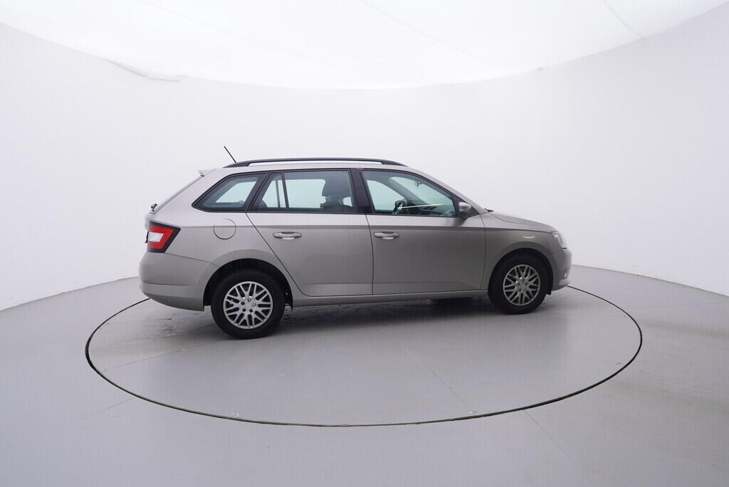 OV190V10518_15.webp_FABIA Ambition 1.2 TSI 66 kW manuál