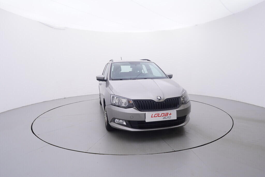 OV190V10518_17.webp_FABIA Ambition 1.2 TSI 66 kW manuál