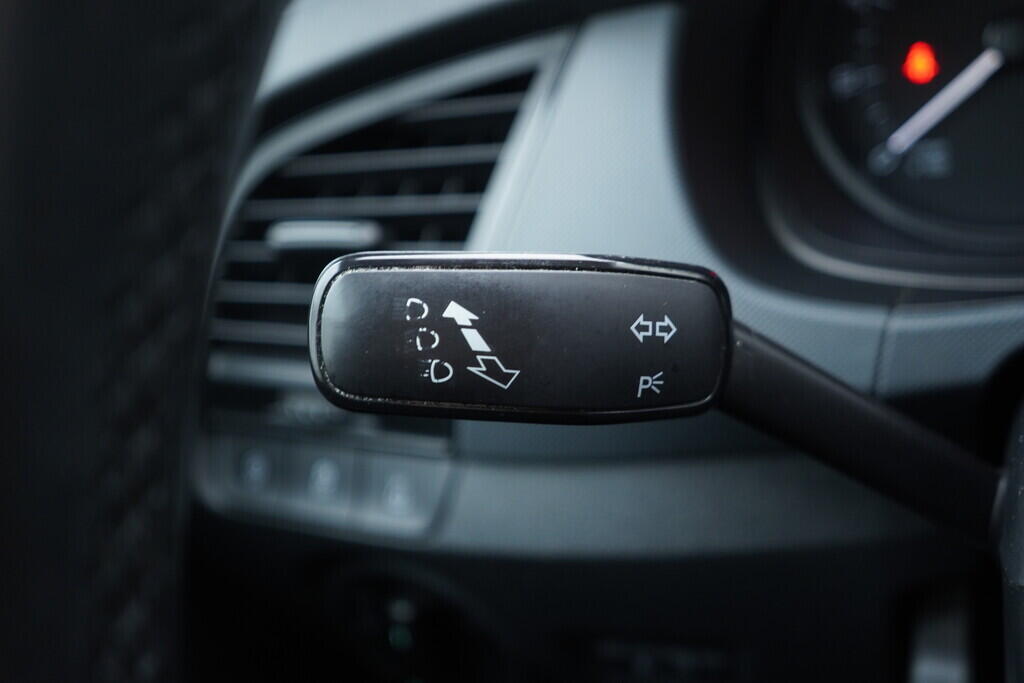 OV190V10518_27.webp_FABIA Ambition 1.2 TSI 66 kW manuál