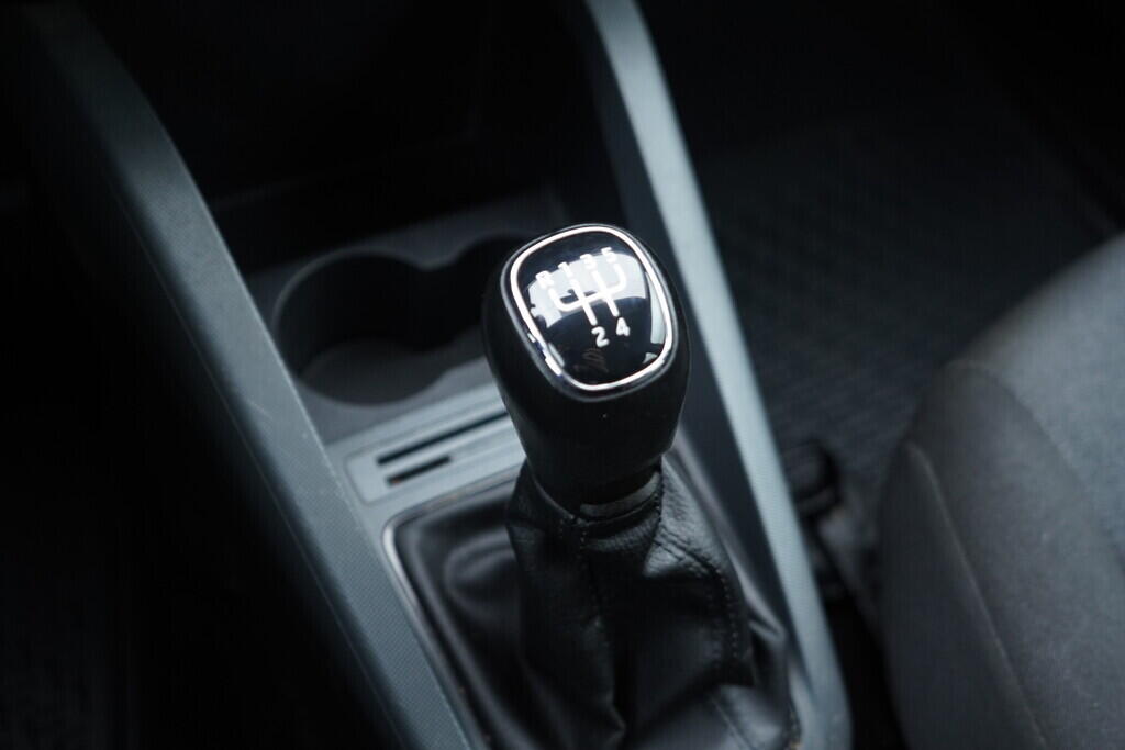 OV190V10518_32.webp_FABIA Ambition 1.2 TSI 66 kW manuál