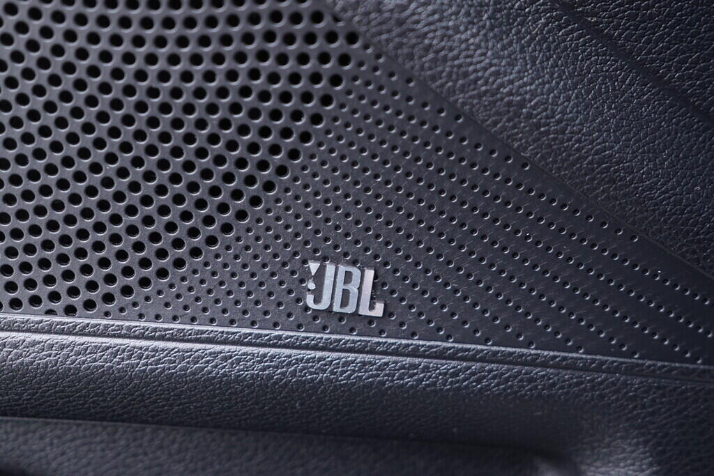 OV190V10519_21.webp_CEED  1.5 T-GDi 117 kW manuál