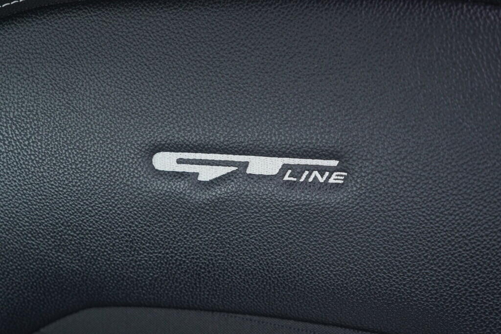 OV190V10519_24.webp_CEED  1.5 T-GDi 117 kW manuál