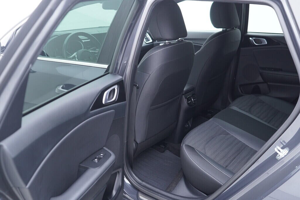 OV190V10519_36.webp_CEED  1.5 T-GDi 117 kW manuál