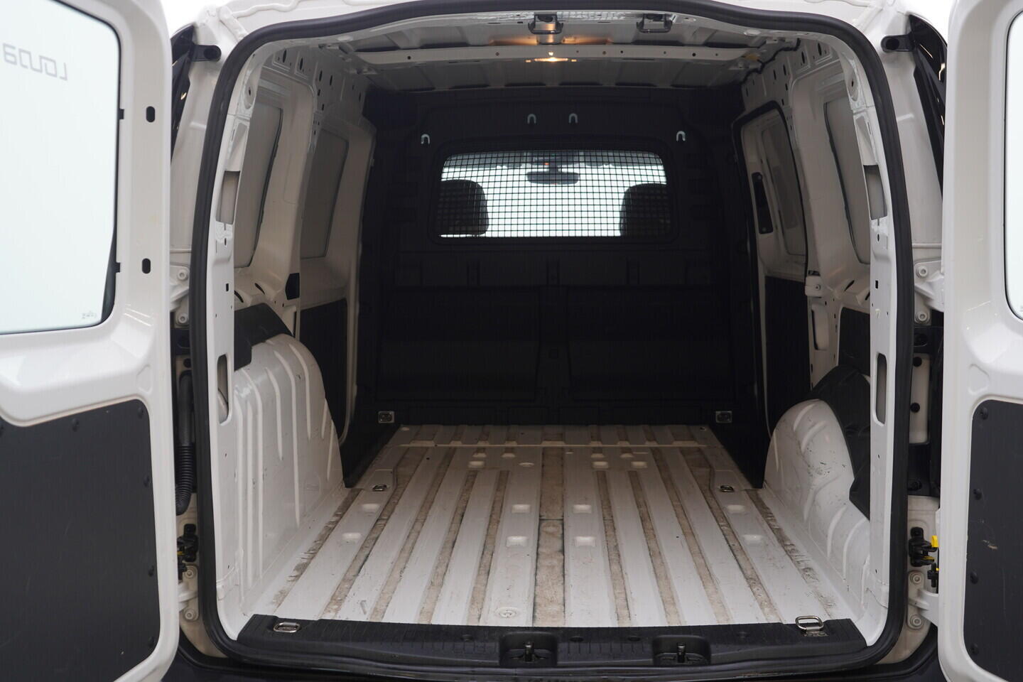 OV190V10520_32.webp_CADDY MAXI - SKŘÍŇOVÝ VŮZ  2.0 TDI 75 kW manuál, DPH