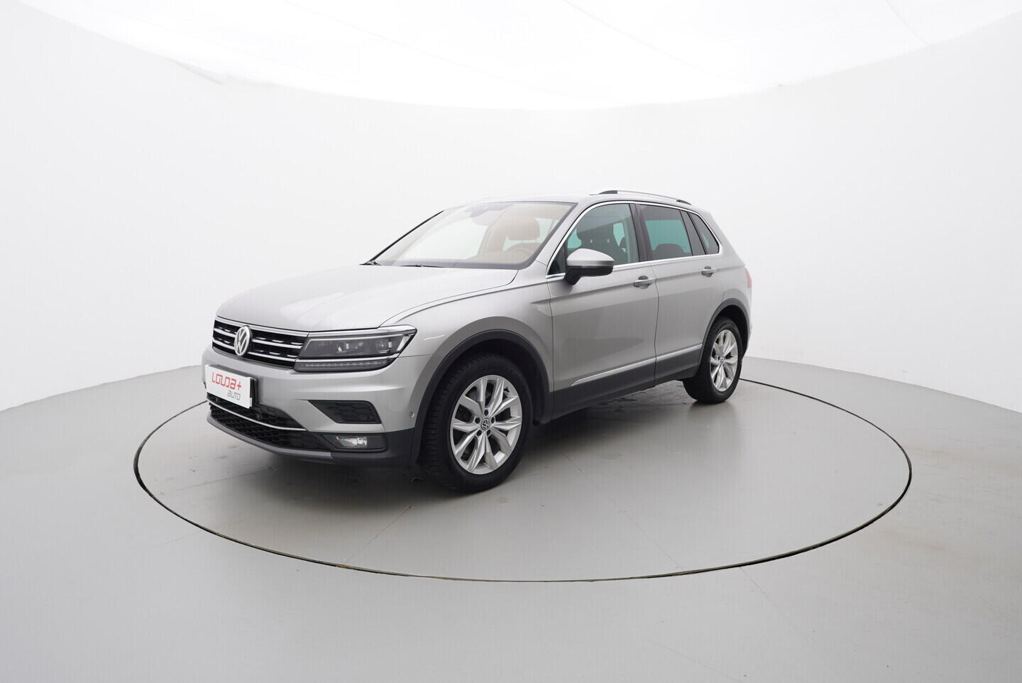 OV190V10521_10.webp_TIGUAN HIGHLINE 2.0 TDI 140 kW automat, DPH