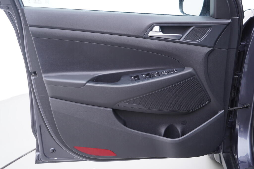 OV190V10522_19.webp_TUCSON Style 1.7 CRDI 85 kW manuál