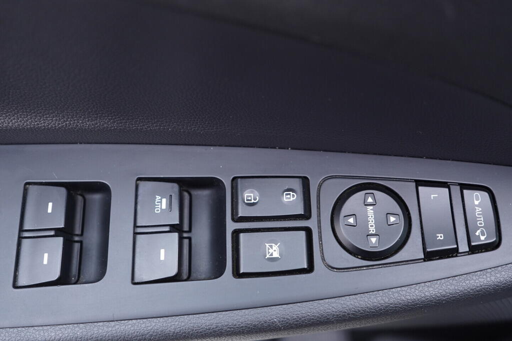 OV190V10522_20.webp_TUCSON Style 1.7 CRDI 85 kW manuál