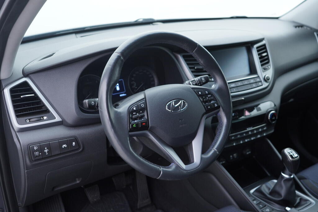 OV190V10522_21.webp_TUCSON Style 1.7 CRDI 85 kW manuál