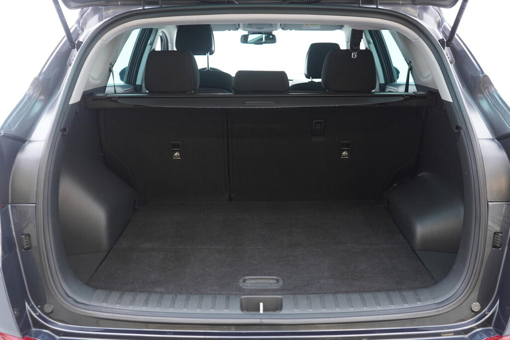 OV190V10522_35.webp_TUCSON Style 1.7 CRDI 85 kW manuál