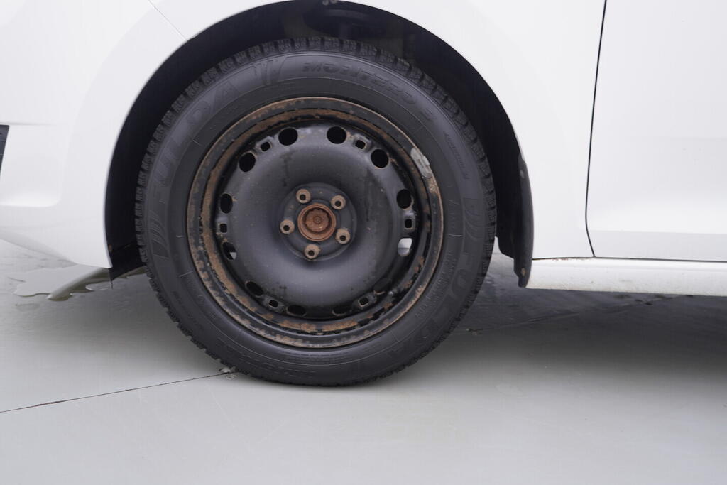 OV190V10524_37.webp_RAPID Ambition 1.2 TSI 63 kW manuál, DPH