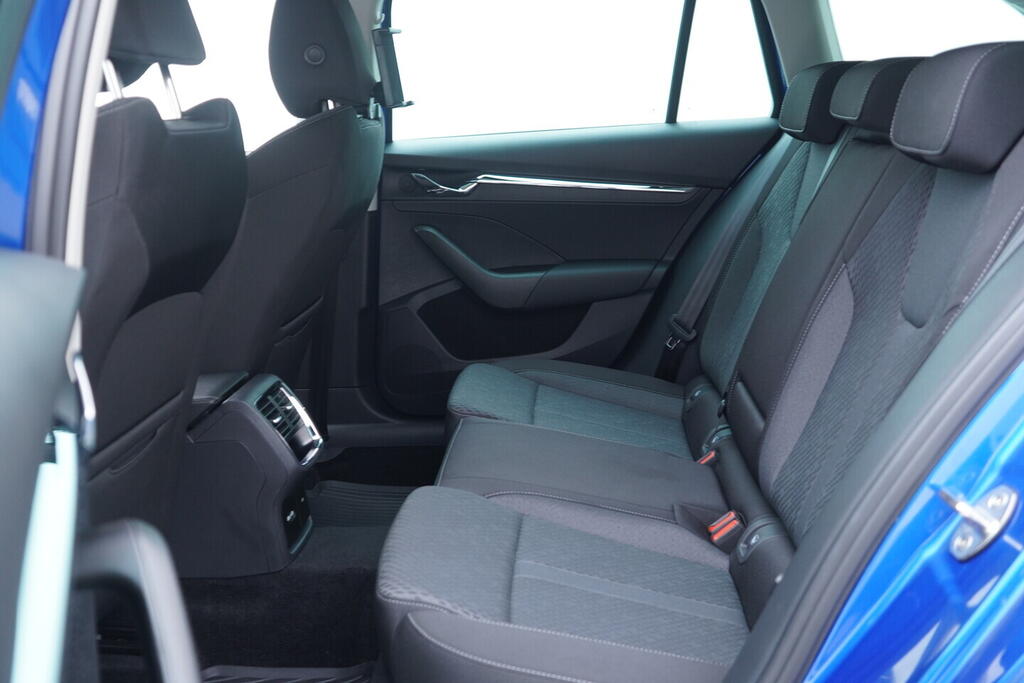 OV190V10525_37.webp_OCTAVIA Style 2.0 TDI 110 kW automat, DPH