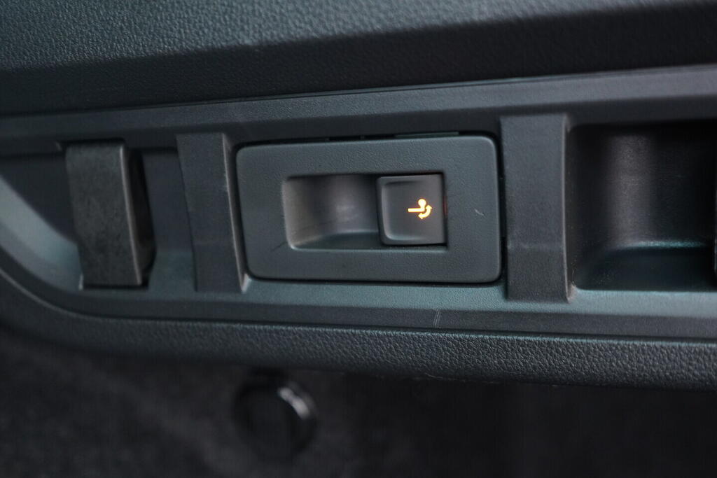 OV190V10525_41.webp_OCTAVIA Style 2.0 TDI 110 kW automat, DPH