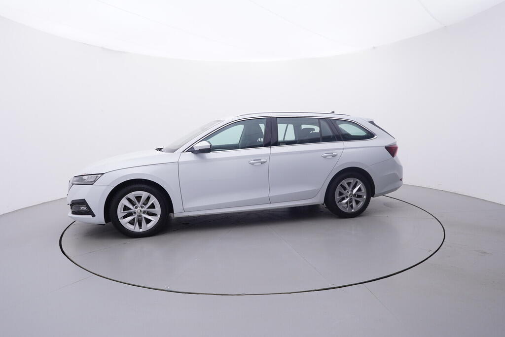 OV190V10526_11.webp_OCTAVIA Style 1.5 TSI 110 kW automat, DPH