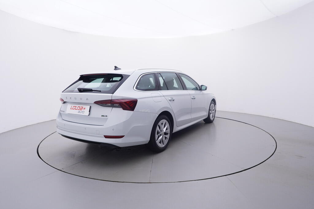 OV190V10526_14.webp_OCTAVIA Style 1.5 TSI 110 kW automat, DPH