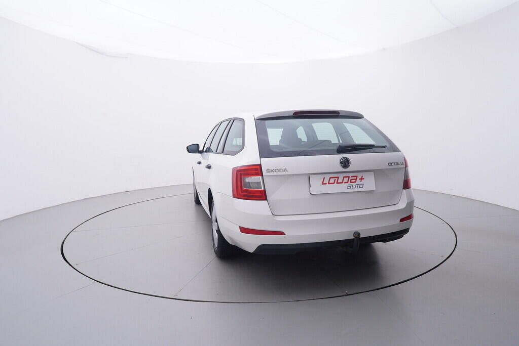 OV190V10527_13.webp_OCTAVIA Ambition 1.6 TDI 81 kW manuál, DPH