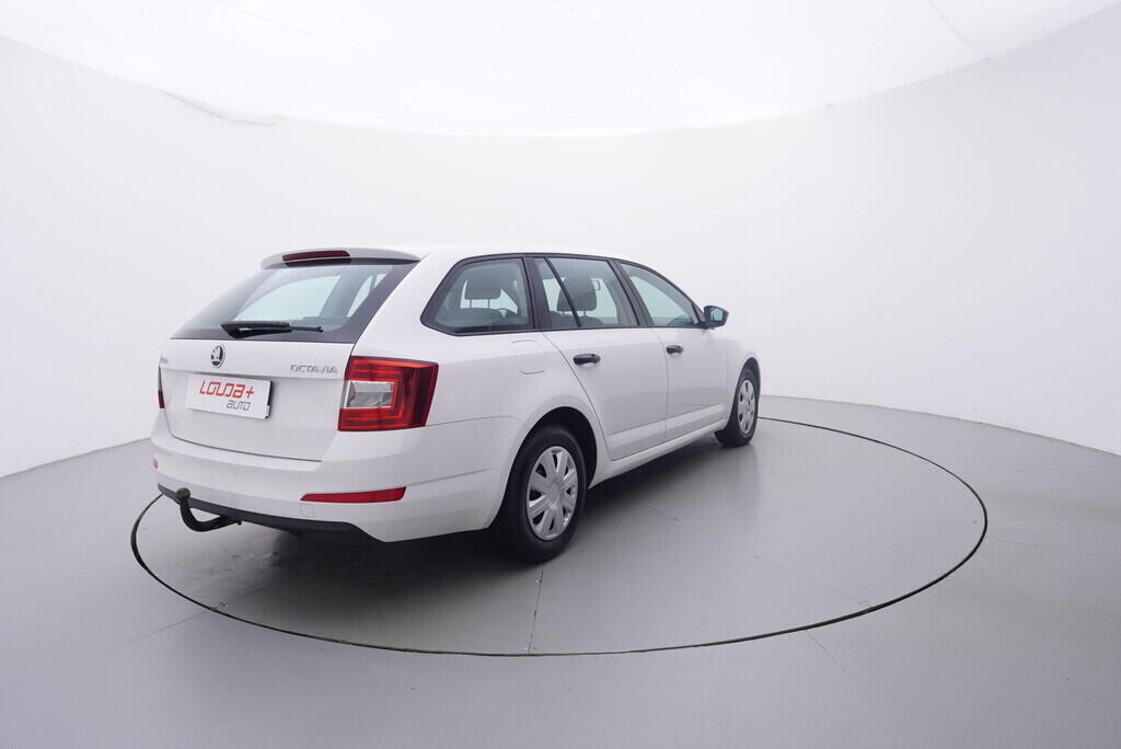 OV190V10527_14.webp_OCTAVIA Ambition 1.6 TDI 81 kW manuál, DPH