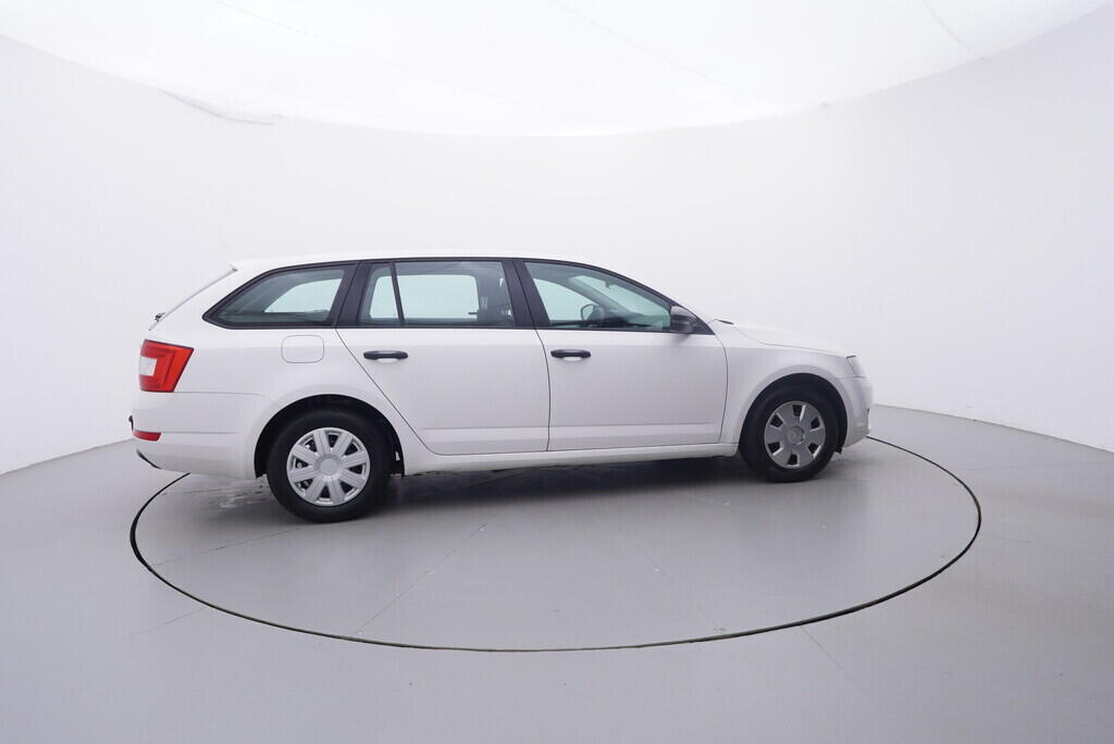 OV190V10527_15.webp_OCTAVIA Ambition 1.6 TDI 81 kW manuál, DPH