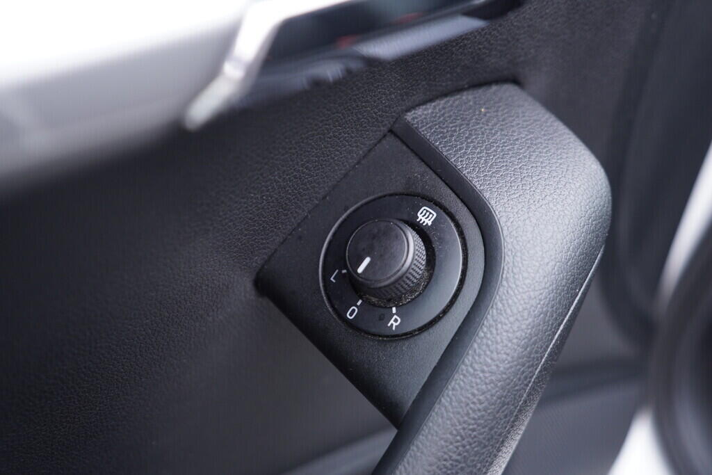 OV190V10527_20.webp_OCTAVIA Ambition 1.6 TDI 81 kW manuál, DPH