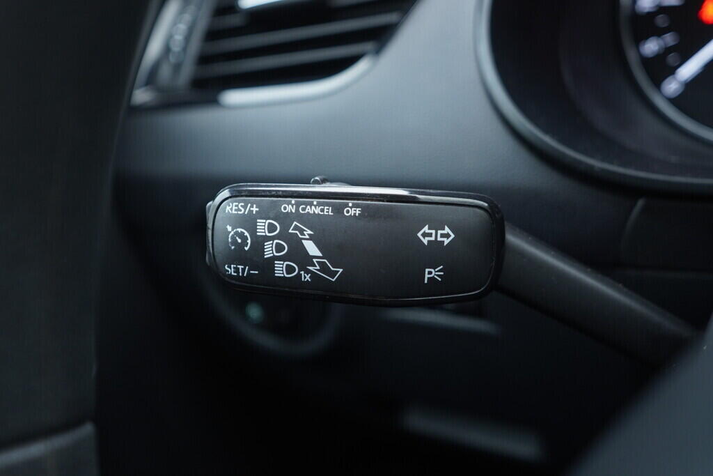 OV190V10527_27.webp_OCTAVIA Ambition 1.6 TDI 81 kW manuál, DPH