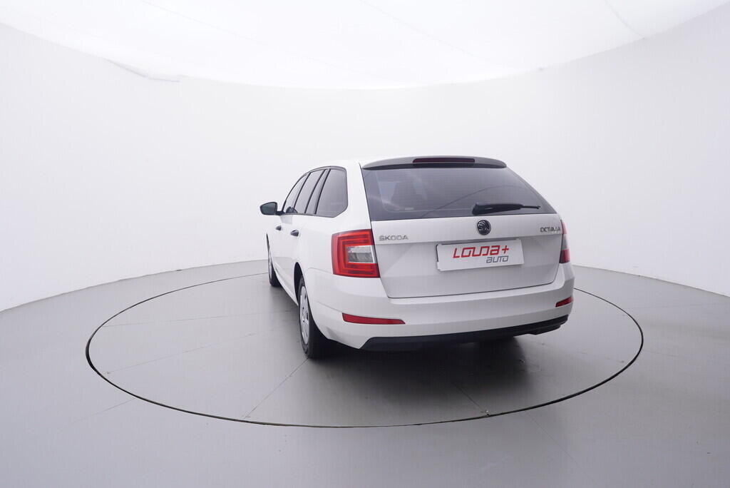 OV190V10528_13.webp_OCTAVIA Ambition 1.6 TDI 81 kW manuál, DPH