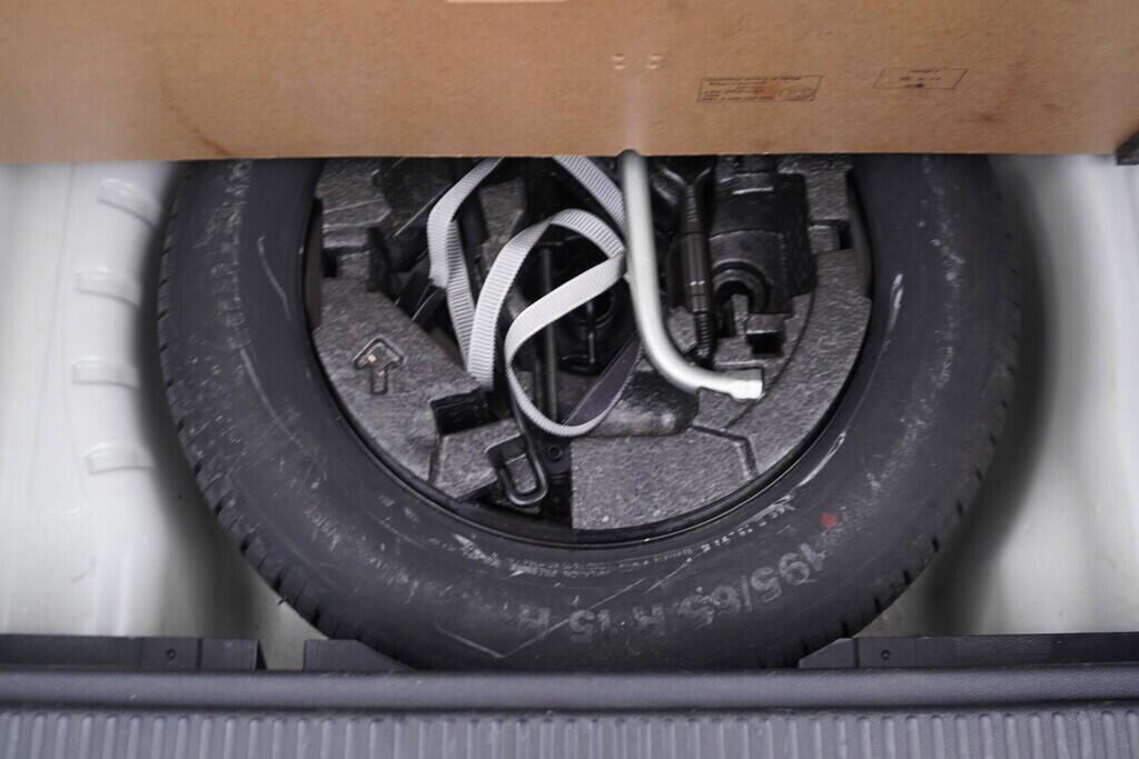 OV190V10528_34.webp_OCTAVIA Ambition 1.6 TDI 81 kW manuál, DPH