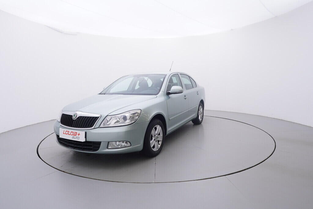 OV190V10535_10.webp_OCTAVIA Ambition 1.2 TSI 77 kW manuál