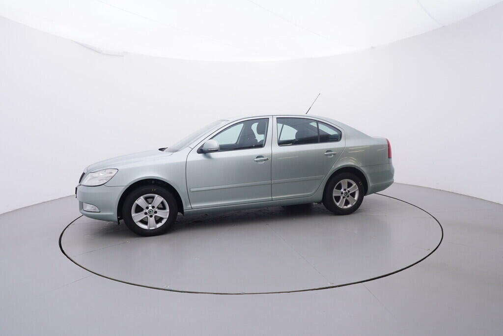 OV190V10535_11.webp_OCTAVIA Ambition 1.2 TSI 77 kW manuál