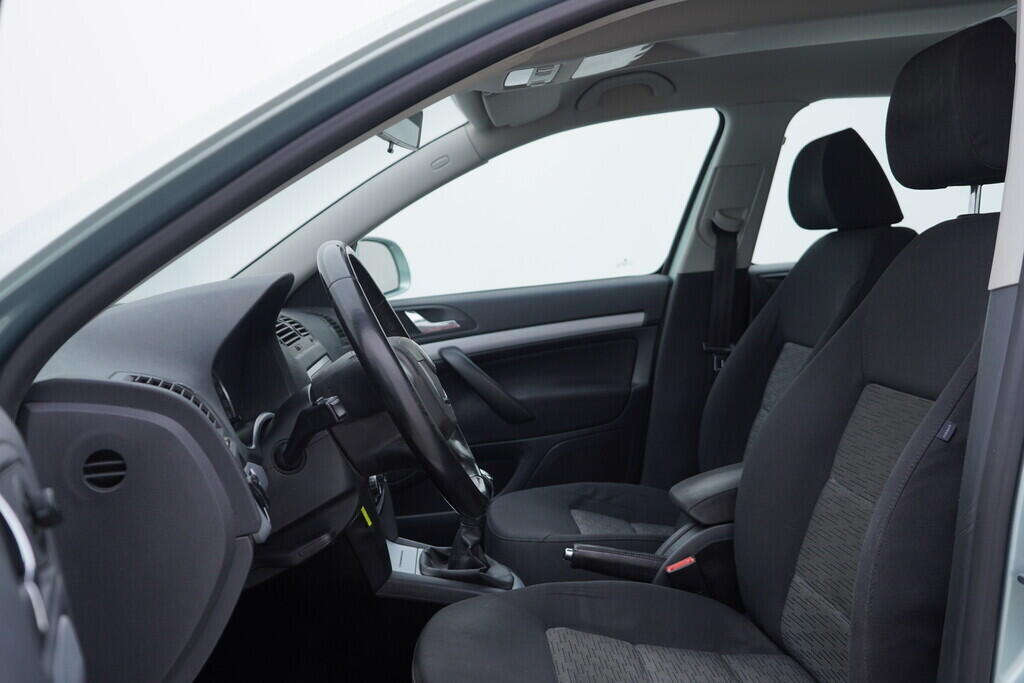 OV190V10535_23.webp_OCTAVIA Ambition 1.2 TSI 77 kW manuál