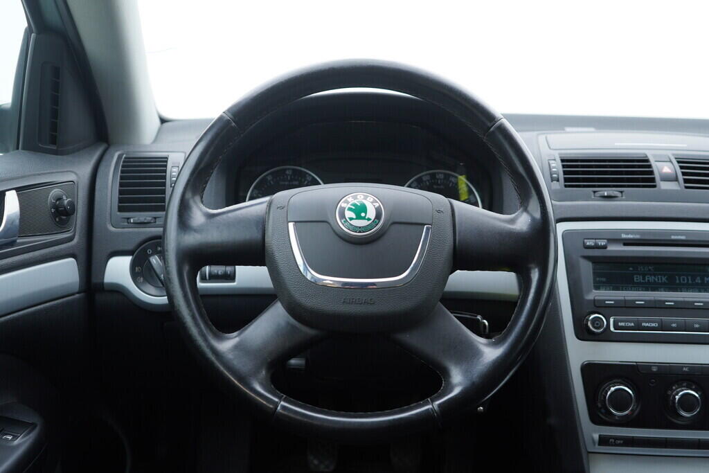 OV190V10535_27.webp_OCTAVIA Ambition 1.2 TSI 77 kW manuál