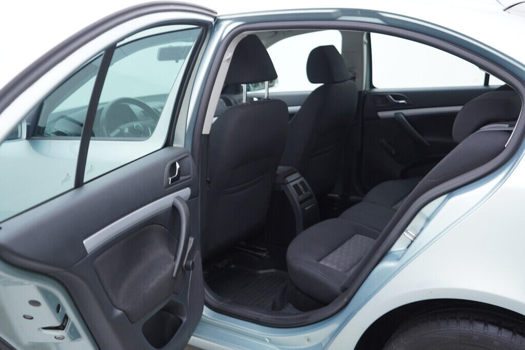 OV190V10535_31.webp_OCTAVIA Ambition 1.2 TSI 77 kW manuál