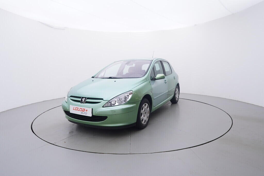 OV190V10536_10.webp_307  1.6 VTi 80 kW manuál