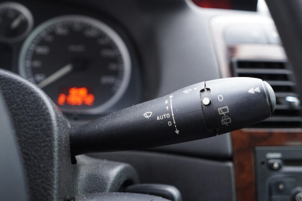 OV190V10536_24.webp_307  1.6 VTi 80 kW manuál