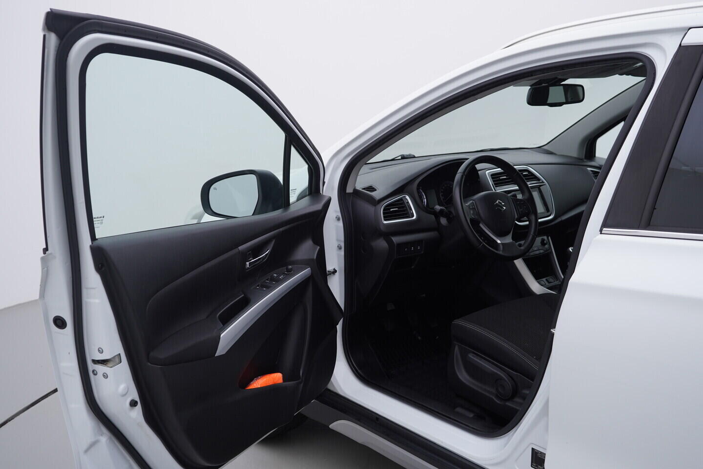 OV190V10538_18.webp_SX4  1.4  103 kW manuál