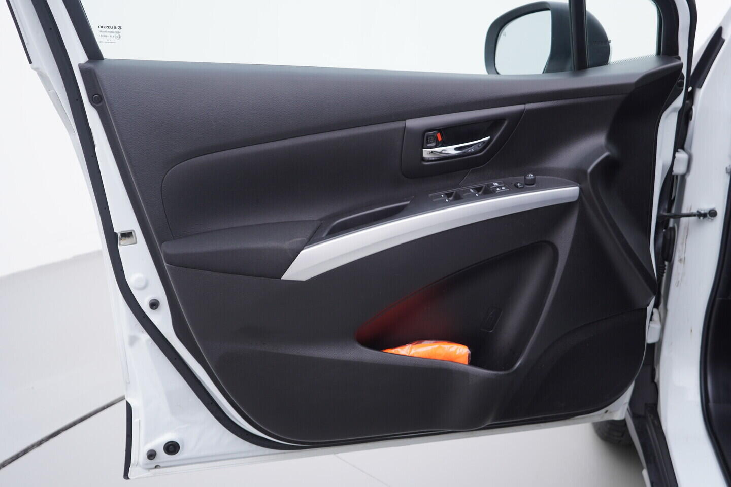 OV190V10538_19.webp_SX4  1.4  103 kW manuál