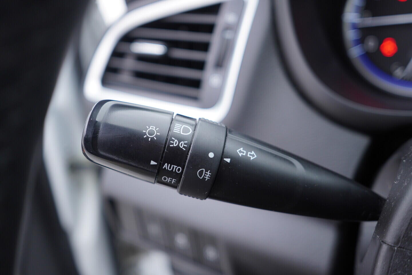 OV190V10538_23.webp_SX4  1.4  103 kW manuál