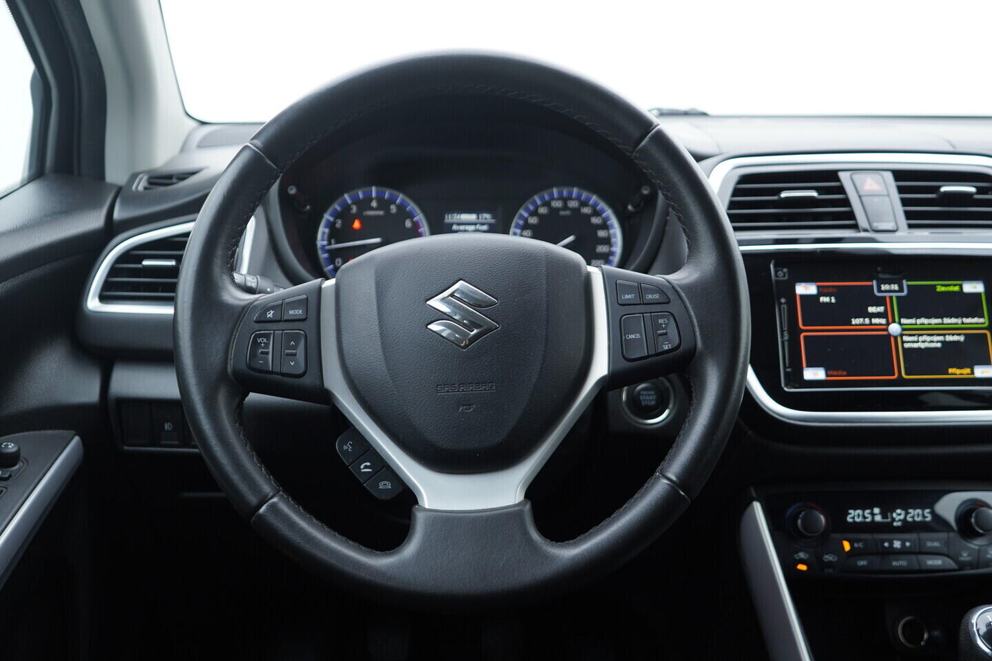 OV190V10538_26.webp_SX4  1.4  103 kW manuál