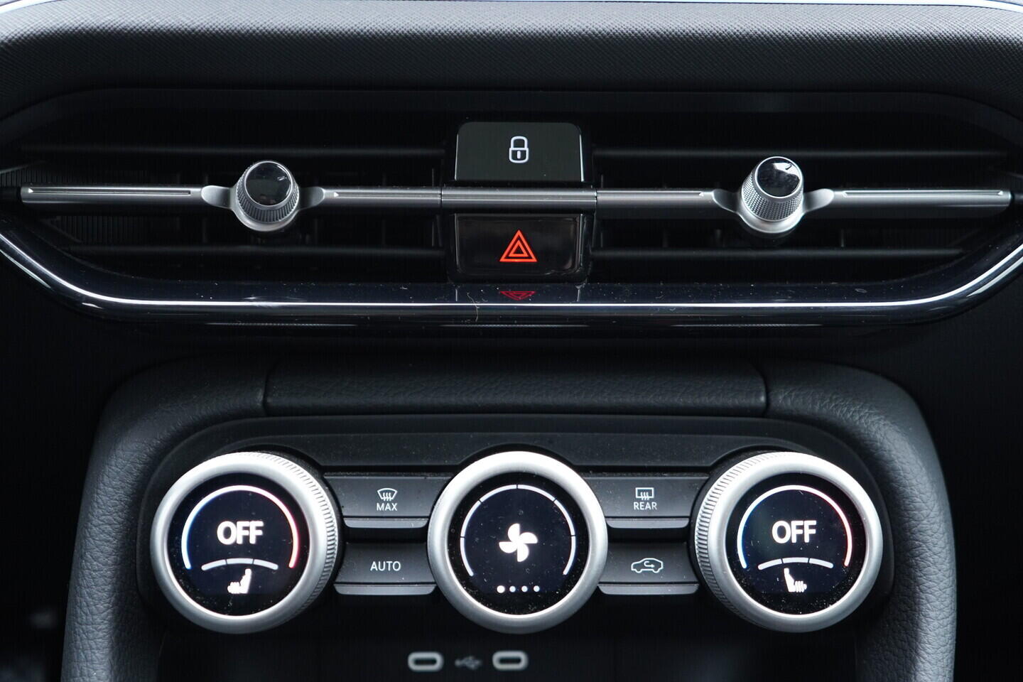 OV190V10539_36.webp_KODIAQ Selection 2.0 TDI 142 kW automat, DPH