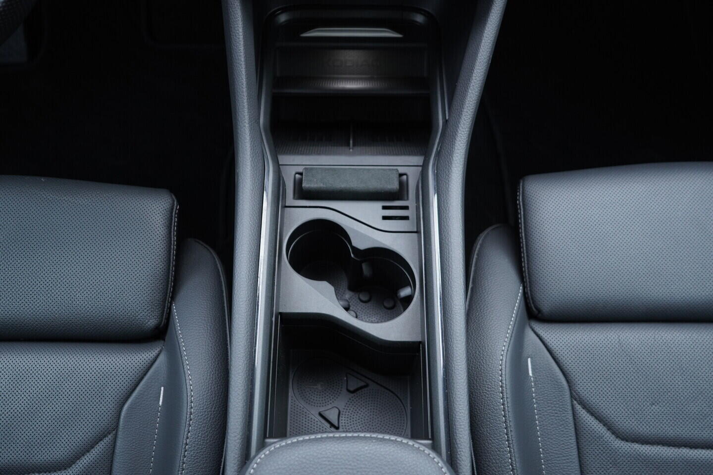 OV190V10539_37.webp_KODIAQ Selection 2.0 TDI 142 kW automat, DPH