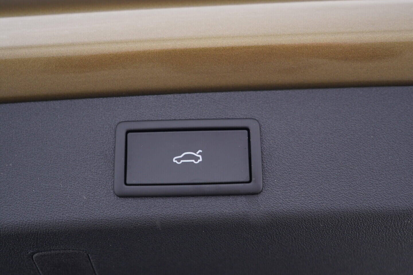 OV190V10539_42.webp_KODIAQ Selection 2.0 TDI 142 kW automat, DPH