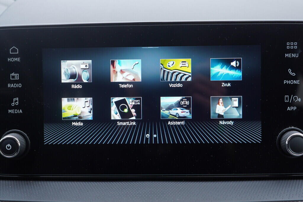 OV190V10540_27.webp_FABIA Selection 1.0 MPI 59 kW manuál, DPH