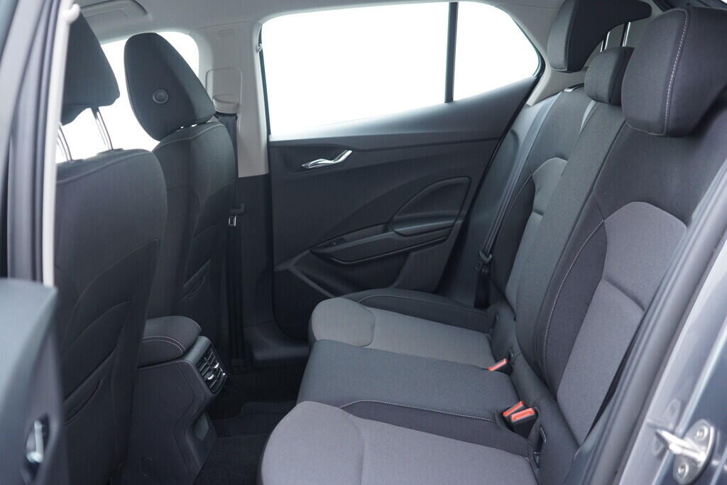 OV190V10540_34.webp_FABIA Selection 1.0 MPI 59 kW manuál, DPH